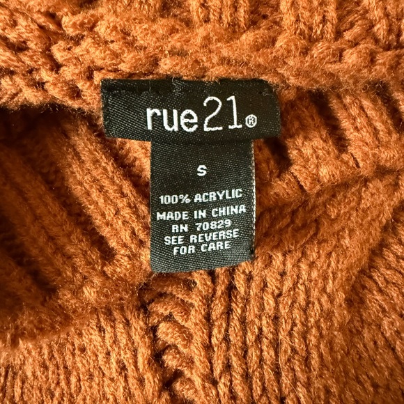 Rust Cable Knit Sweater - Picture 5 of 5